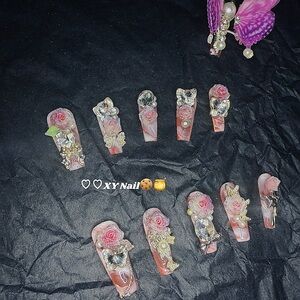 Pink Floral Press On Nail Set